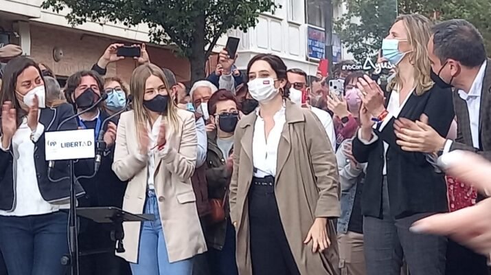 Isabel Díaz Ayuso en un acto de campaña en Fuenlabrada en vista a las elecciones del próximo 4 de mayo.