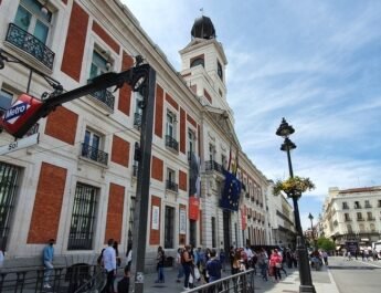 Edificio en la Puerta del Sol, sede la comunidad de Madrid