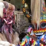 Las Carantoñas de Acehuche y Jarramplas de Piornal participan en el desfile de la Máscara Ibérica