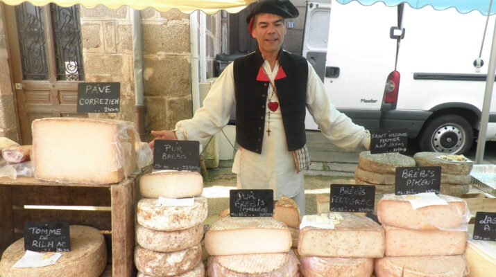 Puesto de quesos franceses en COIFF, 2014