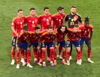 Lucha a cuatro por la Nations League