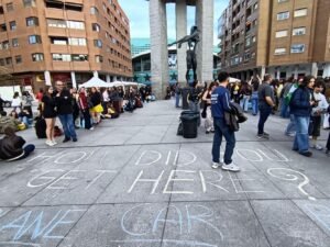 Foto ambiente entrada concierto de Louis Tomlinson