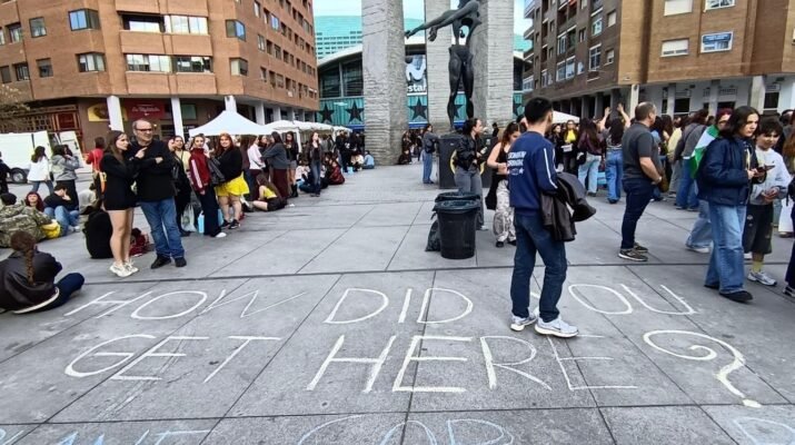 Foto ambiente entrada concierto de Louis Tomlinson